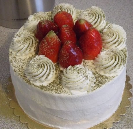 Green Tea Strawberry Cake